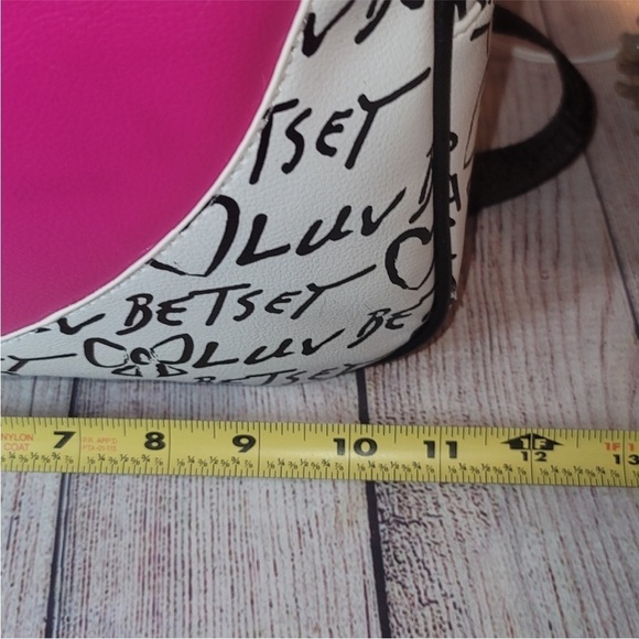 Betsey Johnson LUV Heart Backpack Hot Pink White Black - Picture 16 of 16